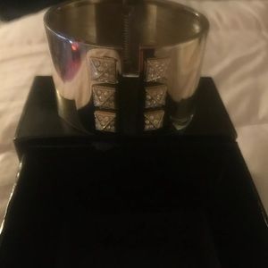 ❌SOLD❌ Victoria Secret Scandalous Gold Cuff